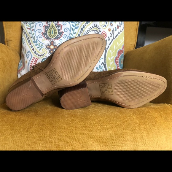 Suede Aldo Ankle Boots - size 8.5US - Picture 7 of 7